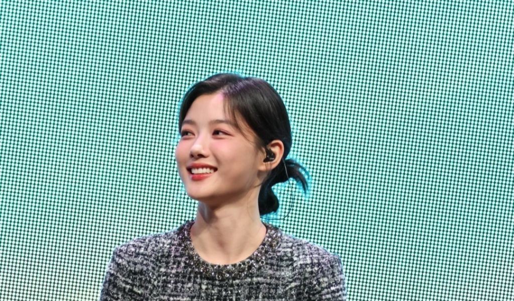 Kim Yoo-jung Bangkok fan meeting